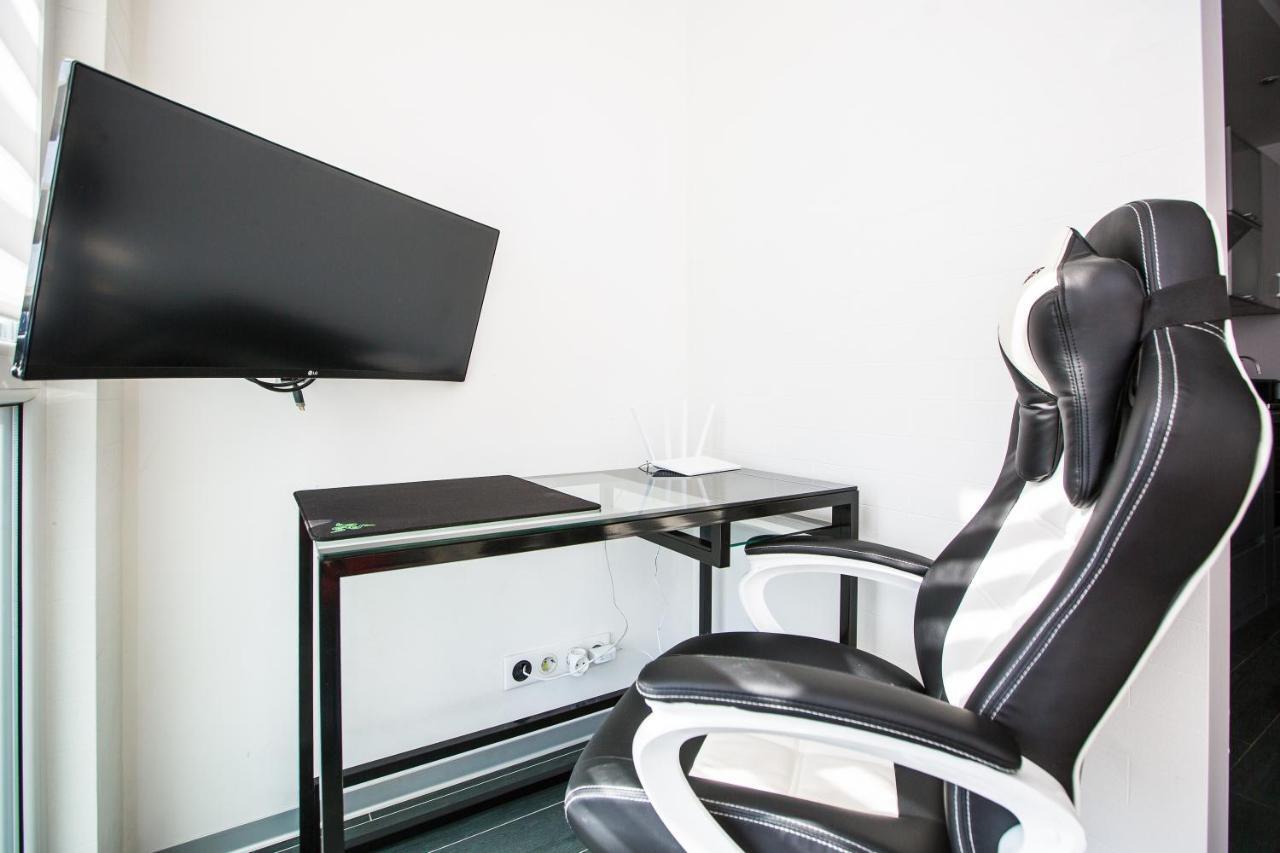 לבוב Brand New Relaxing Place In Nice Neighbourhood מראה חיצוני תמונה